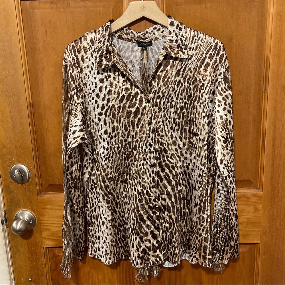 Komarov Leopard Print Lace Up Accent Crinkle Top Blouse